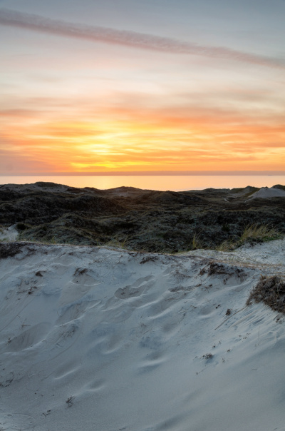 Udsigt over vesterhavet ved solnedgang